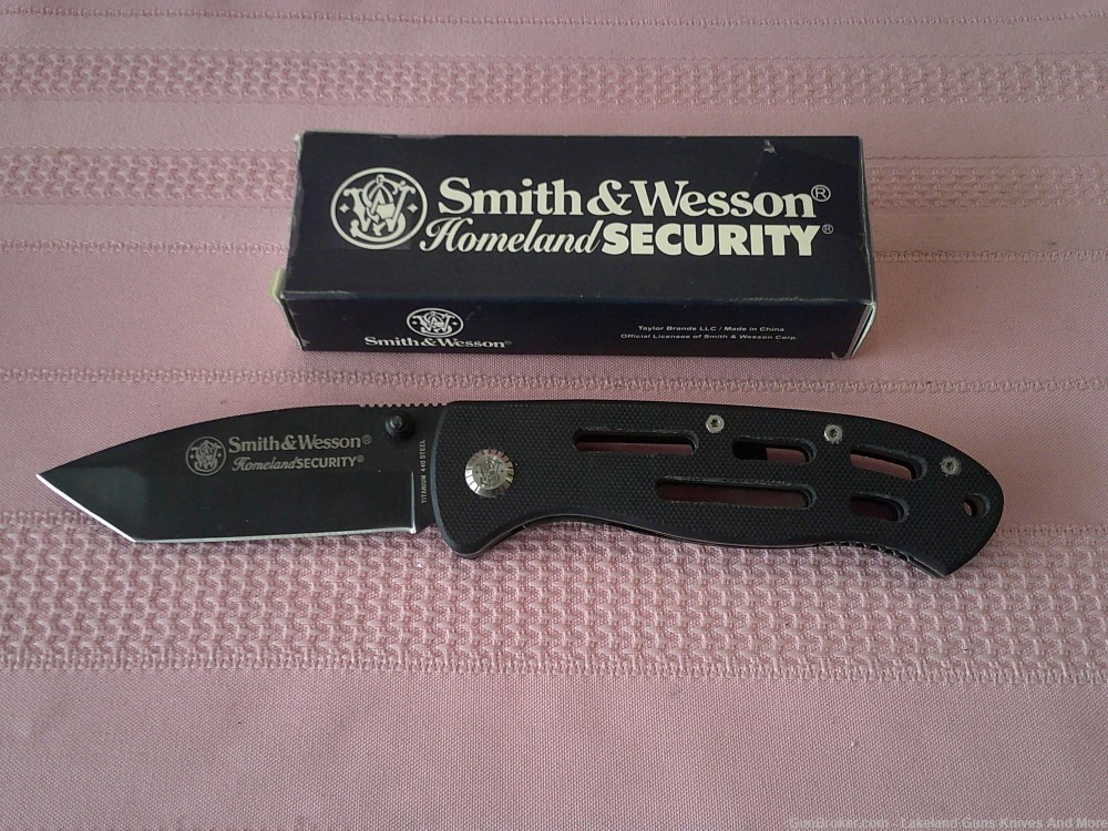 NEW S-&-W Black Handle Titanium Tanto Blade Homeland Security Knife!-img-2
