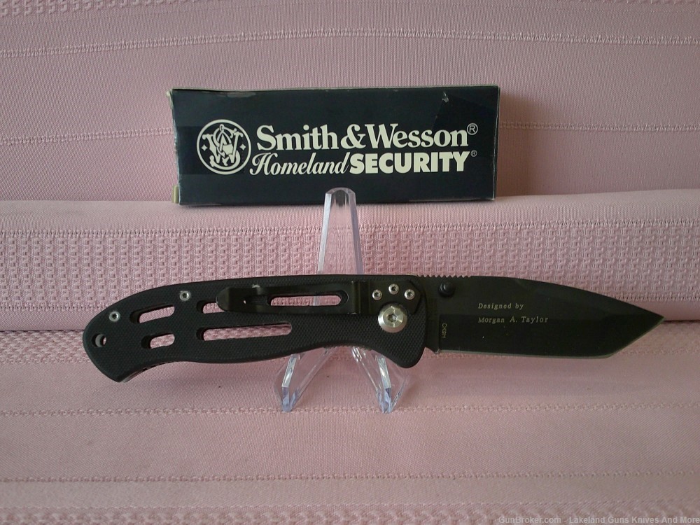 NEW S-&-W Black Handle Titanium Tanto Blade Homeland Security Knife!-img-4