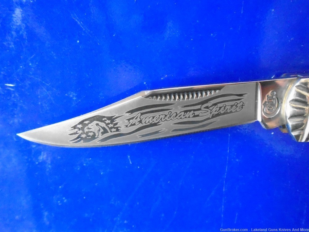 Mother of Pearl COLT CT715 2ND Amendment Red White & Blue Moose Knife!-img-17