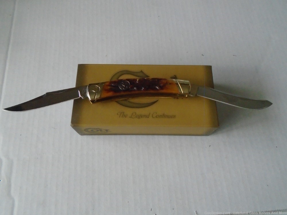 RARE NIB COLT #CT323 2-blade Muskrat Brown Stag Handle Pocket Knife!-img-4