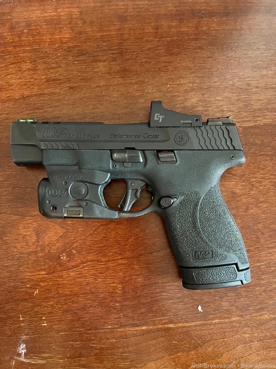 Smith and Wesson M&P shield plus-img-0
