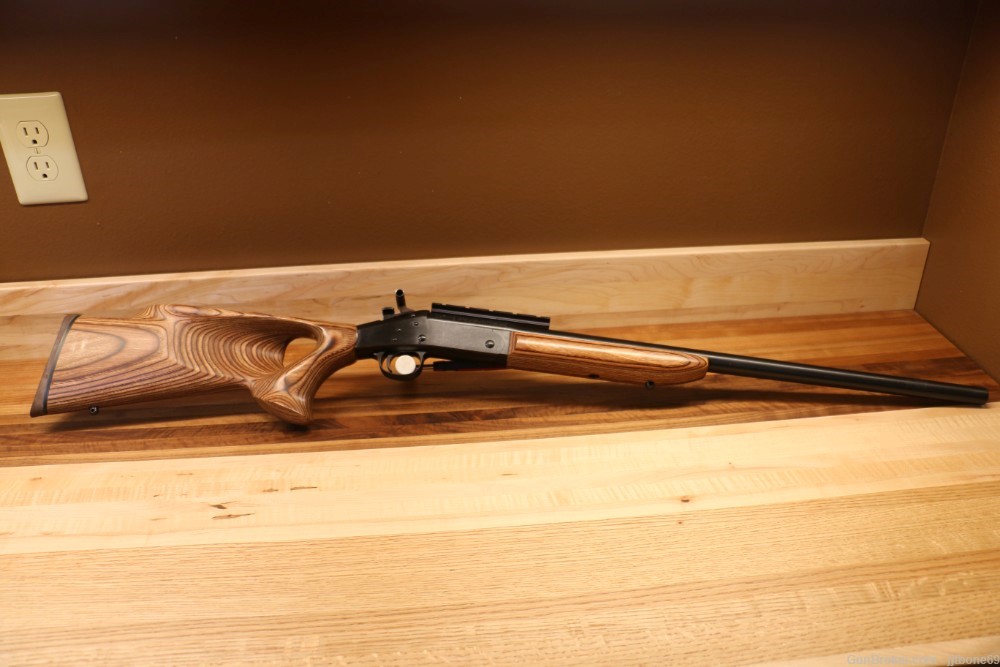 Harrington & Richardson Ultra Hunter 22-250 Single Shot Thumbhole Stock-img-0
