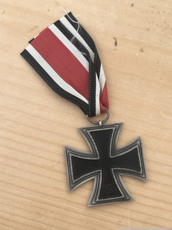 Reproduction WW2 Iron Cross 2nd Class EK2-img-1