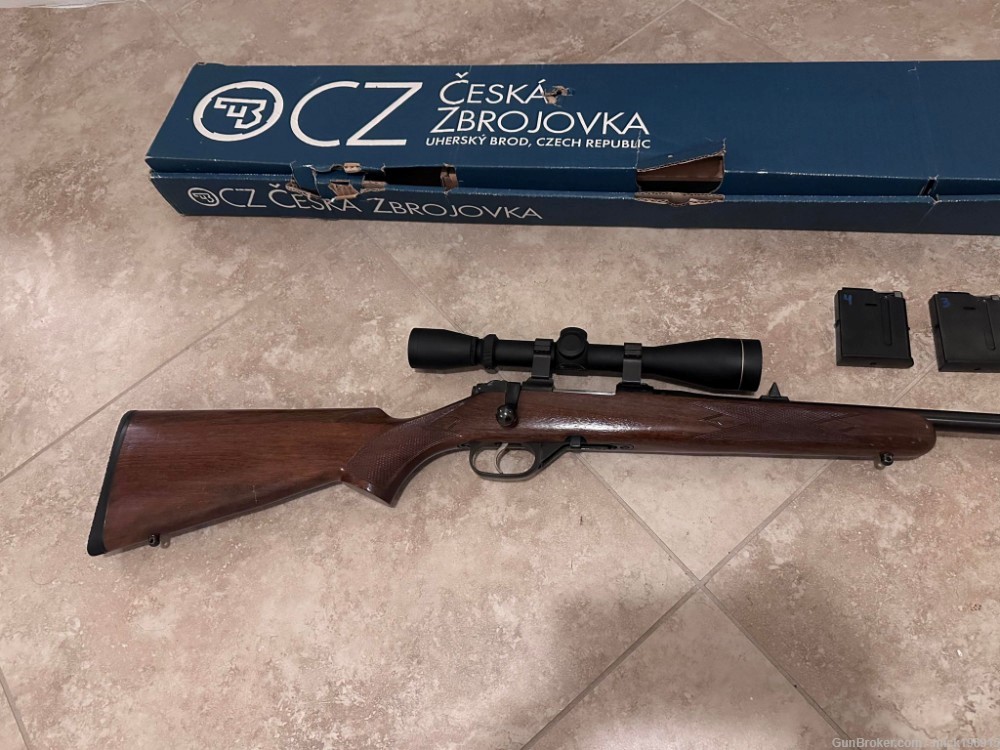 CZ527 Carbine 7.62x39 Bolt action rifle 03050 4 Magazines Package -img-2