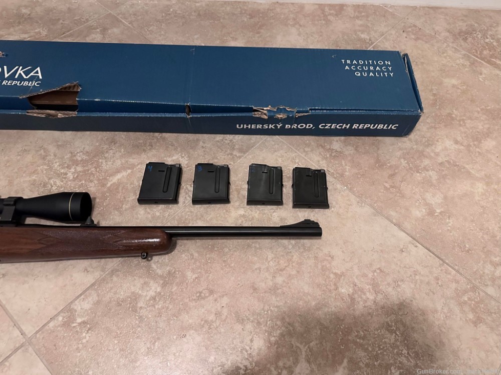 CZ527 Carbine 7.62x39 Bolt action rifle 03050 4 Magazines Package -img-10