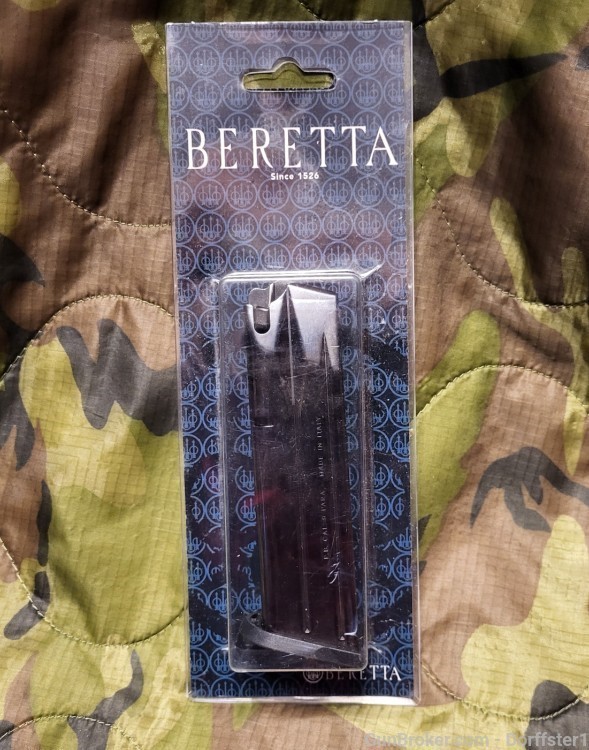 New OEM Beretta PX4 9mm 17 round magazine in factory packaging-img-0