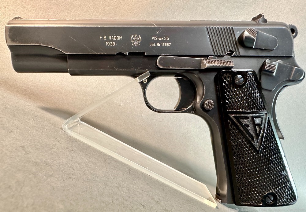 Original Third Year Production 1938 dated F.B. Radom VIS-WZ35 Pistol-img-1