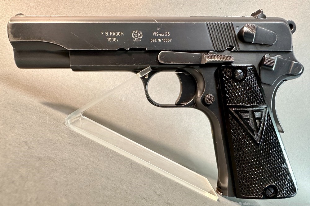 Original Third Year Production 1938 dated F.B. Radom VIS-WZ35 Pistol-img-0