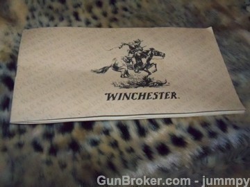 #916 Winchester Warranty Booklet-img-0