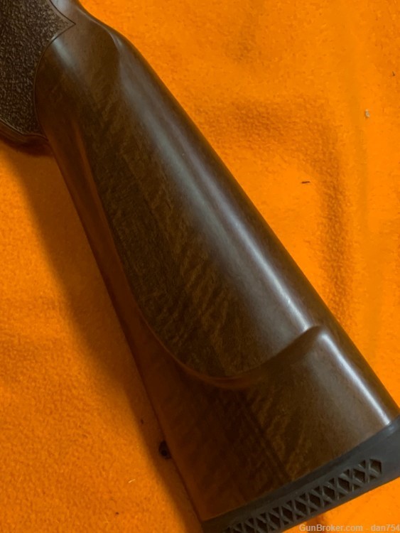 Mossberg Patriot Rifle Walnut 22-250 Varmint bolt action UNFIRED-img-8