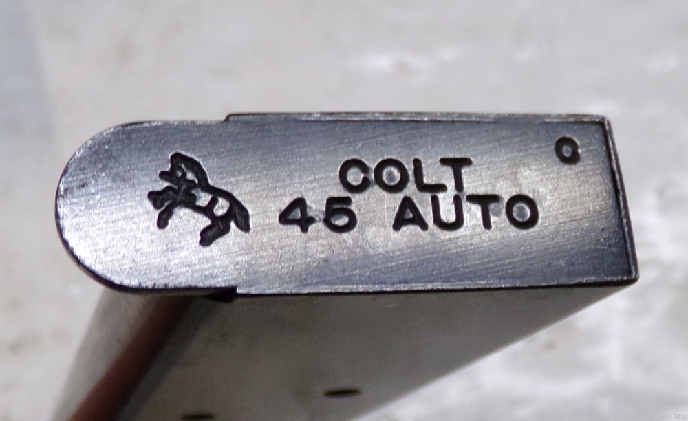 1977 Colt Commander Lightweight Pistol in 45ACP with original rubber grips-img-10