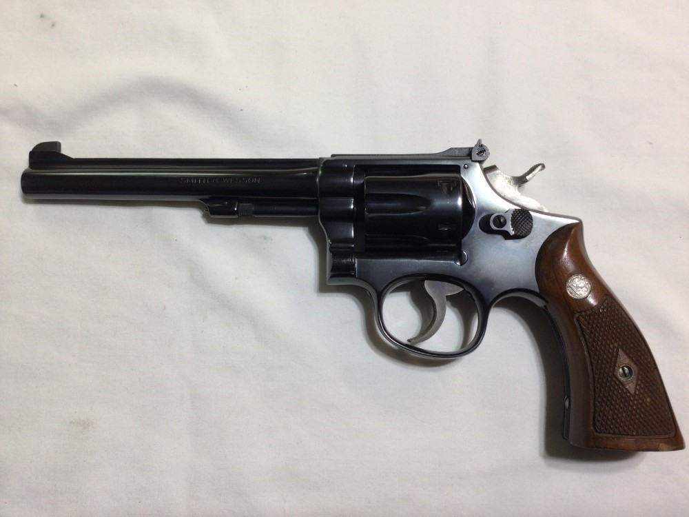 1951 SMITH & WESSON K-22 MASTERPIECE (3rd MODEL) "PRE-MODEL 17" in .22 LR-img-1