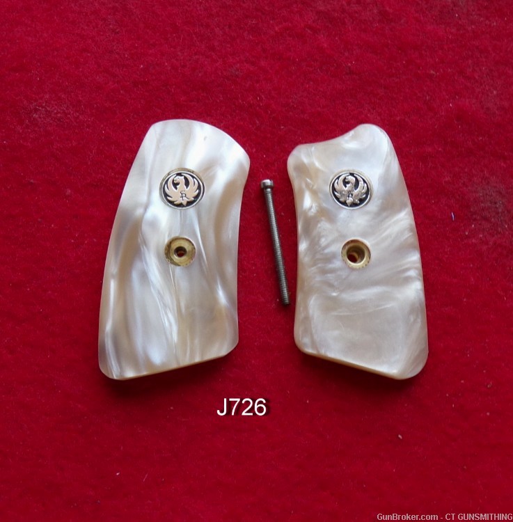 Kirinite Imt Antique White Pearl Grip Inserts w/Ruger Mdlns for Ruger SP101-img-0