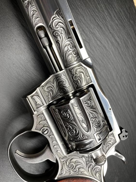 Colt Python 2020 ENGRAVED by Altamont 6" .357 Mag Stainless-img-8
