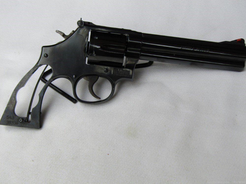Smith & Wesson Model 586-8 Combat Magnum Reintroduction, .357 Magnum-img-26