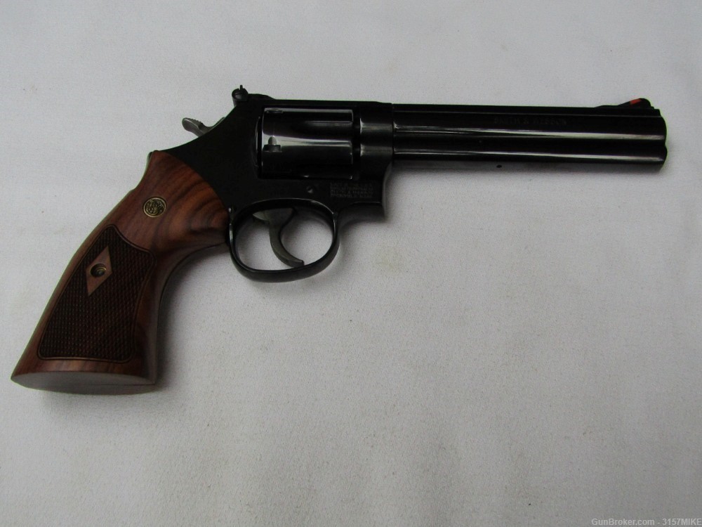 Smith & Wesson Model 586-8 Combat Magnum Reintroduction, .357 Magnum-img-2