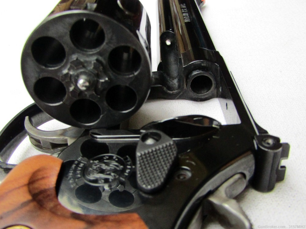 Smith & Wesson Model 586-8 Combat Magnum Reintroduction, .357 Magnum-img-11
