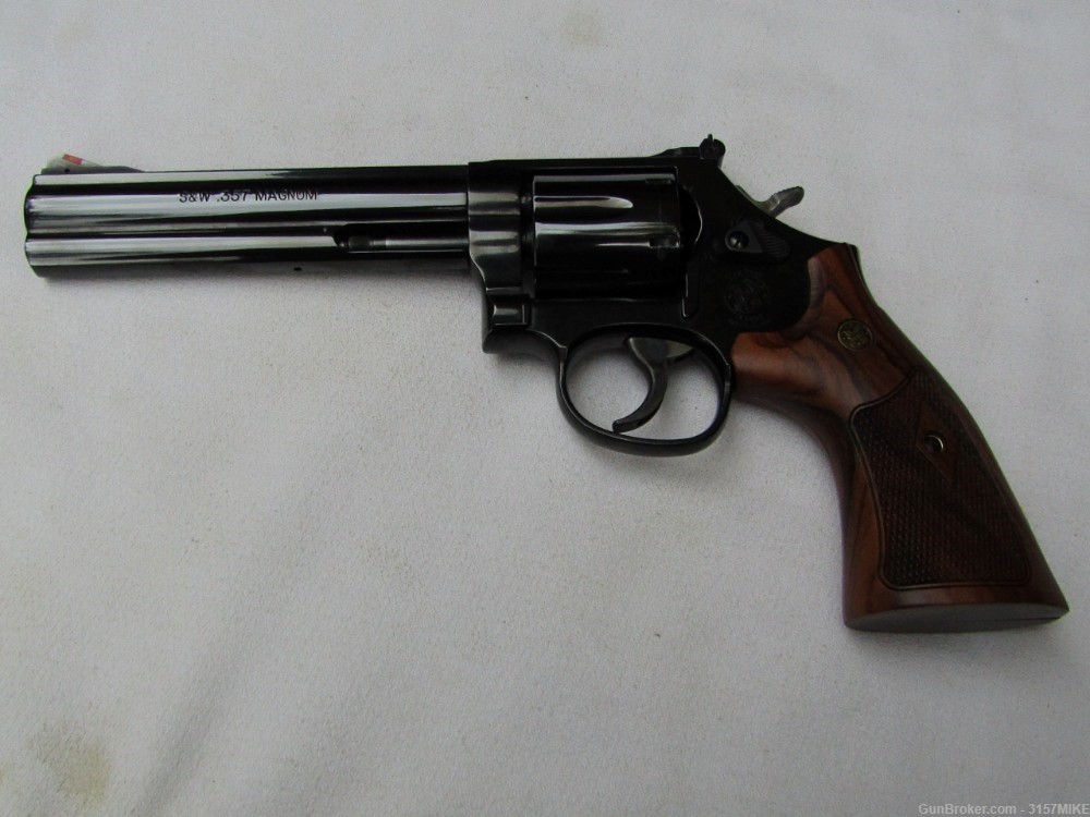 Smith & Wesson Model 586-8 Combat Magnum Reintroduction, .357 Magnum-img-1