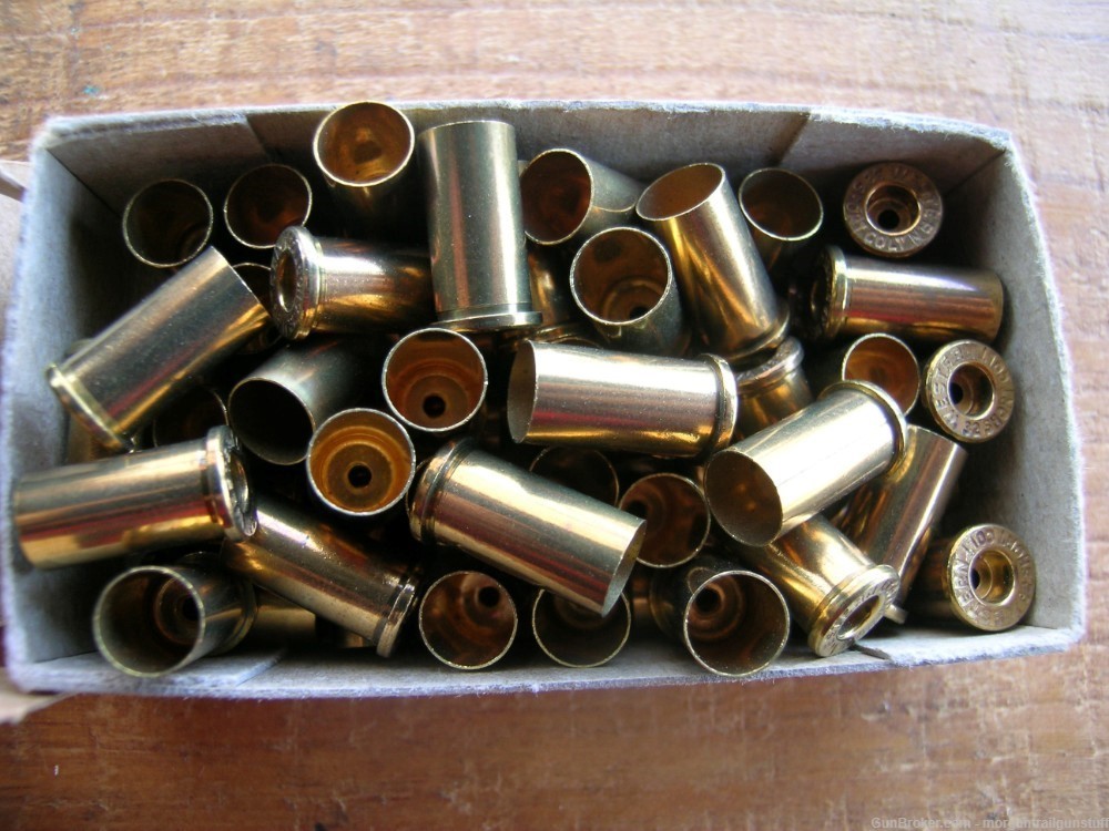 Vintage Winchester 32 Short Colt New Unprimed Brass, Box of 50 -img-4