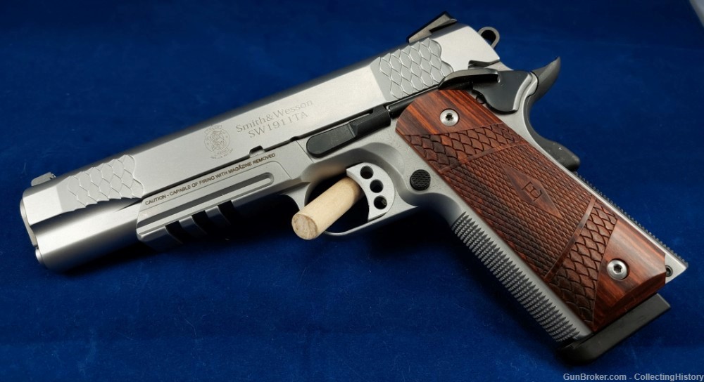 Smith & Wesson SW1911TA E-Series with 2 Mags UNFIRED, NEW IN BOX (108411)-img-3