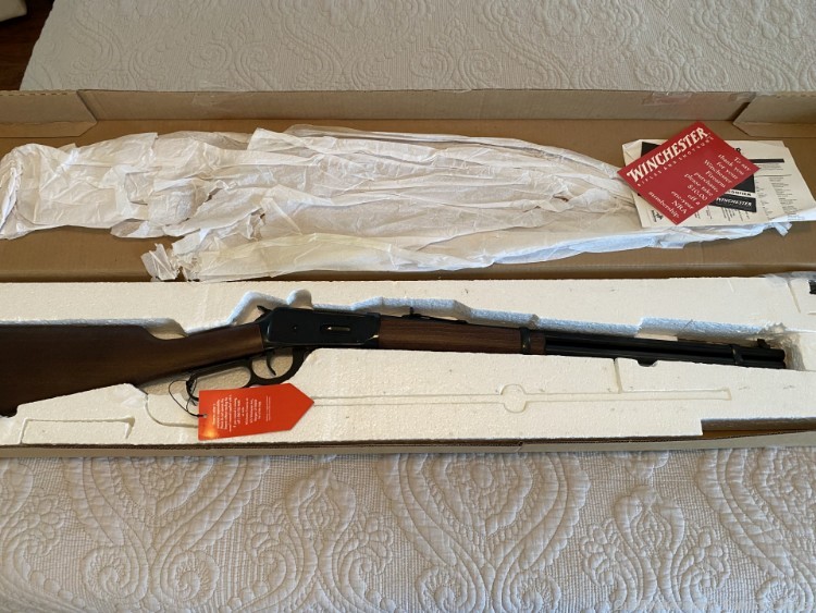 3030 Winchester Mod. 94 New in Original Box with Papers never been Shot-img-9