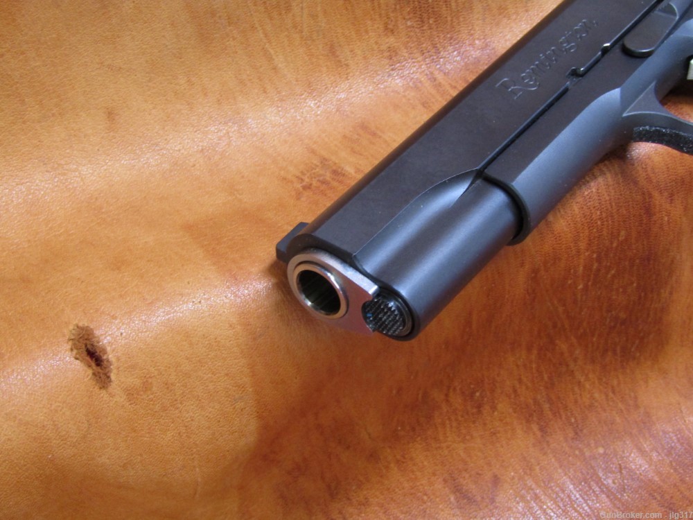 Remington 1911-R1 45 ACP Semi Auto Pistol Thumb safety 7 RD Mag-img-13