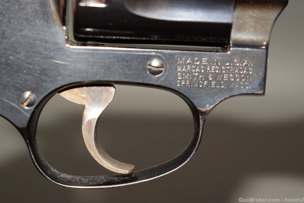 Smith & Wesson Model 36 Chiefs Special Revolver 38 Spl-img-4