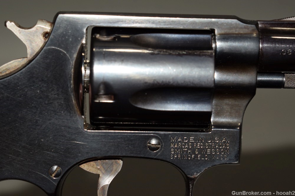 Smith & Wesson Model 36 Chiefs Special Revolver 38 Spl-img-5