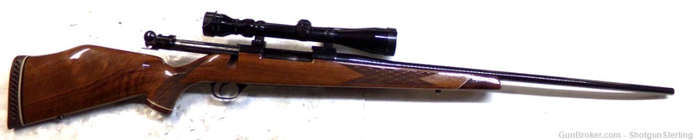 Nice old Weatherby Mark V Rifle in 300 Wby Mag with a 3-9 Redfield scope -img-9
