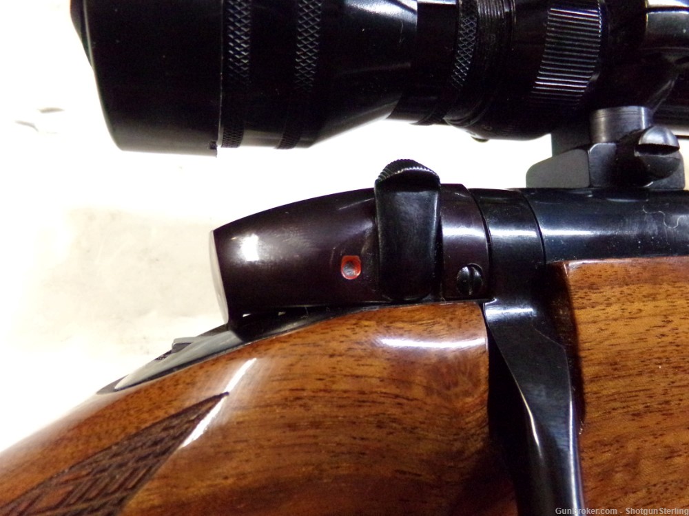 Nice old Weatherby Mark V Rifle in 300 Wby Mag with a 3-9 Redfield scope -img-17
