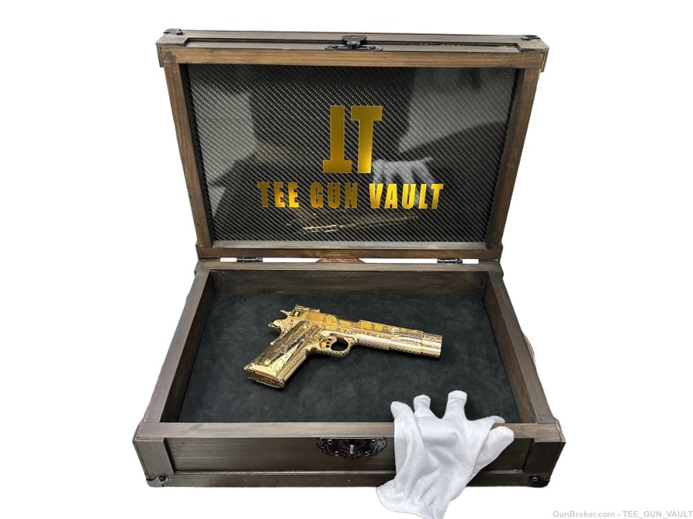 COLT CUSTOM 1911 COMP’D LIMITED EDITION “ANUBIS” 24k GOLD FULLY ENGRAVED -img-1