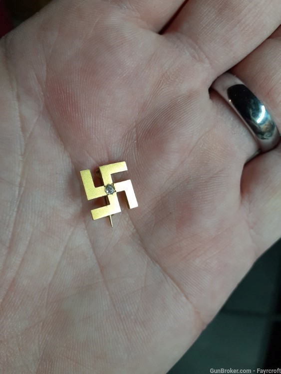 WWII German Party Pin 10k Gold w/Diamond-img-0