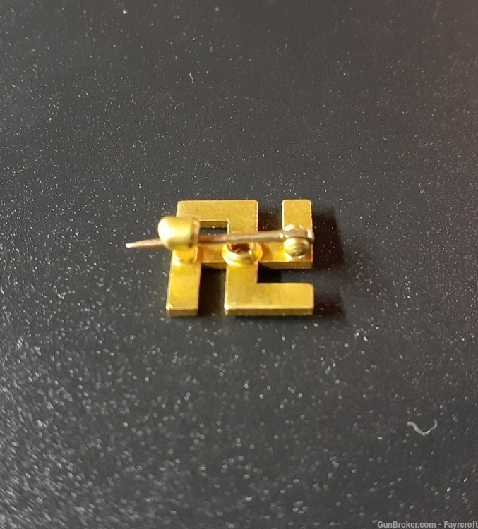 WWII German Party Pin 10k Gold w/Diamond-img-1