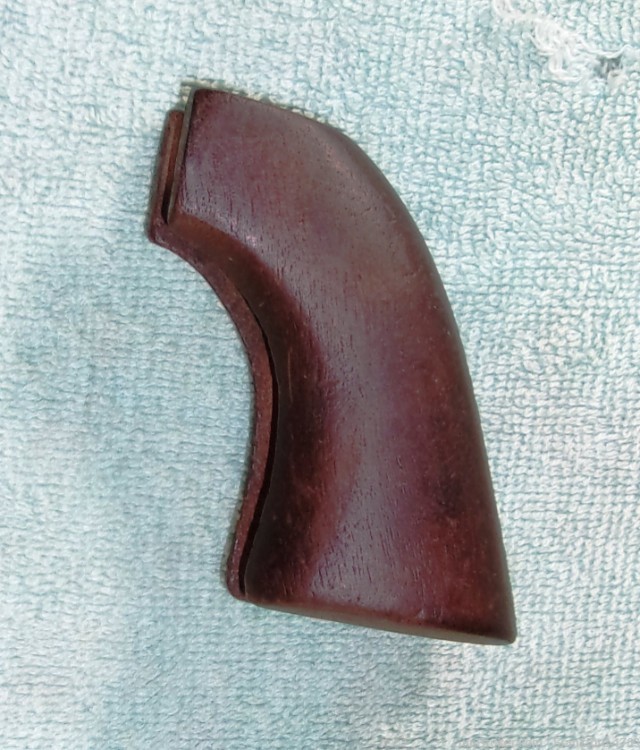 Colt Pocket 1 piece grip-img-0