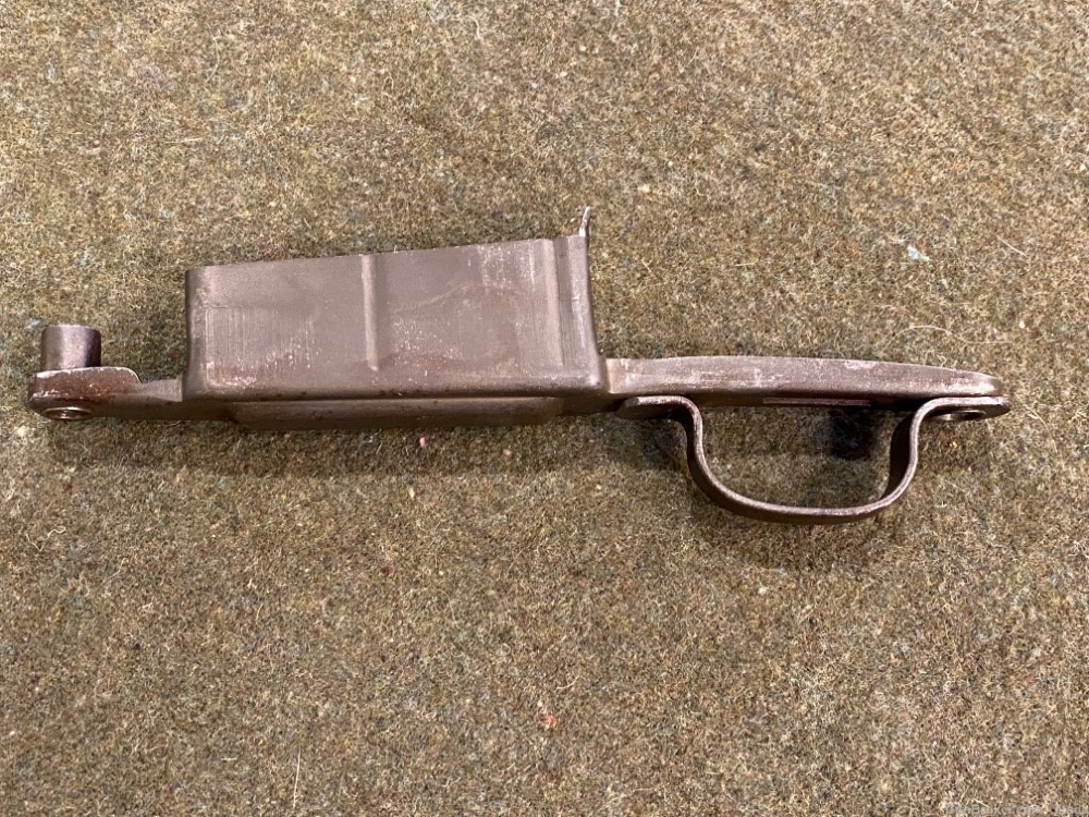 1942 WWII USGI Remington M1903A3 / M1903A4 Trigger Guard “R” Marked-img-2