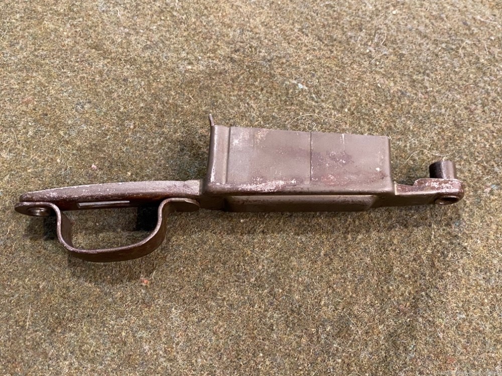 1942 WWII USGI Remington M1903A3 / M1903A4 Trigger Guard “R” Marked-img-11