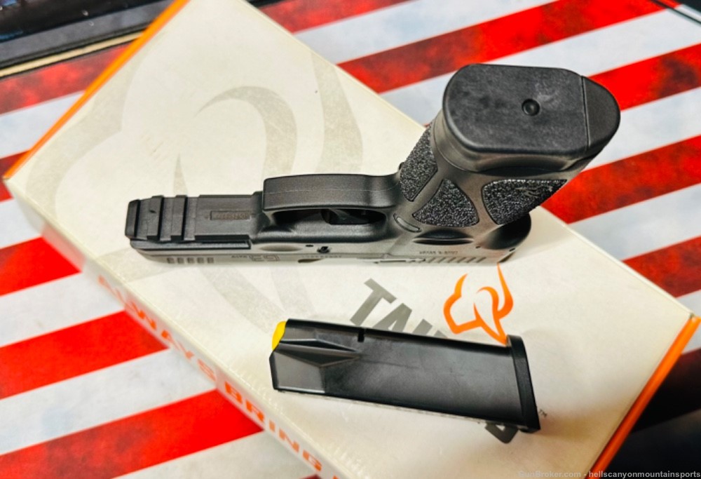 Exceptional Taurus G3 Optic Ready 9mm Luger High Capacity Box & Papers -img-4