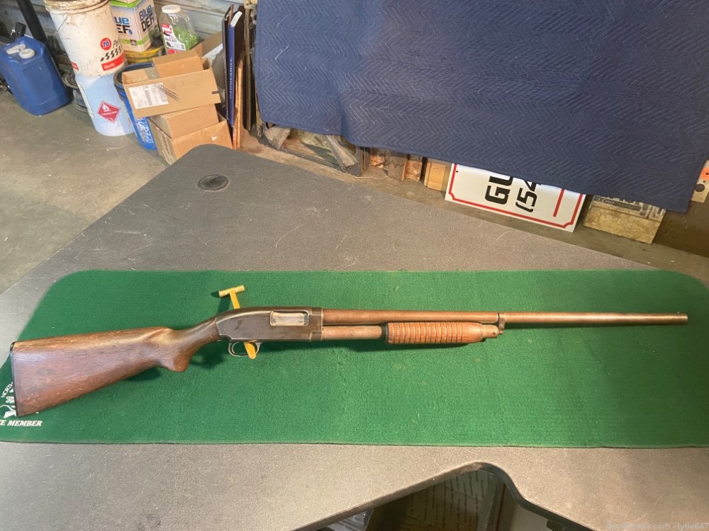 Winchester 25 pump action shotgun 12 ga.  Model 12-img-5