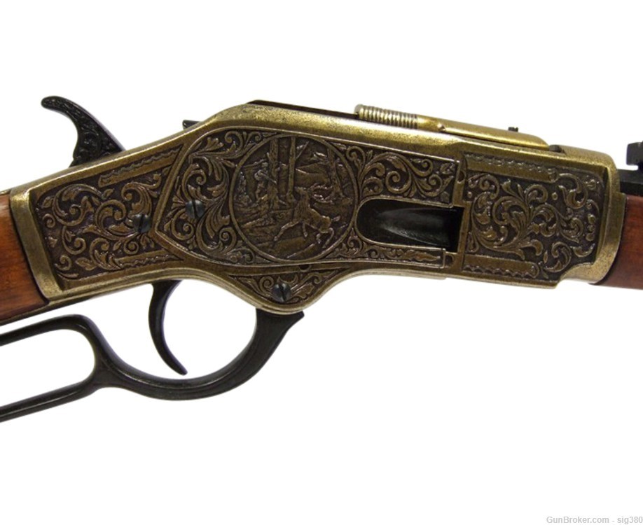WINCHESTER 1873 ANTIQUE ENGRAVED BRASS FINISH LEVER RIFLE Non-Firing Replic-img-1