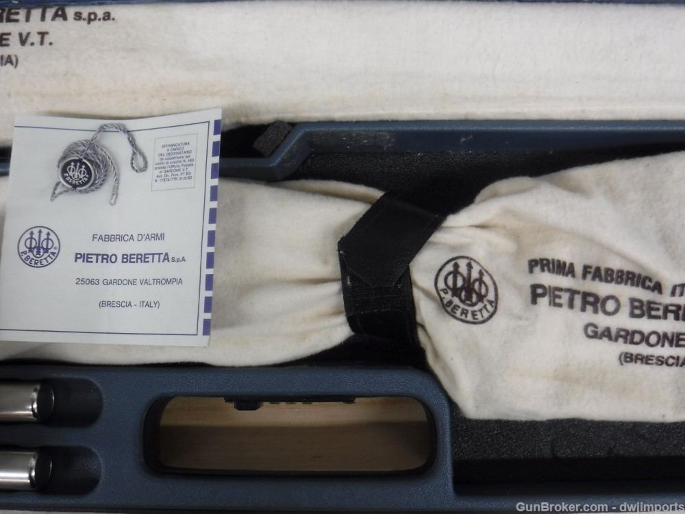 Beretta 682 Trap Shotgun 12GA w/ Beretta Case-img-42
