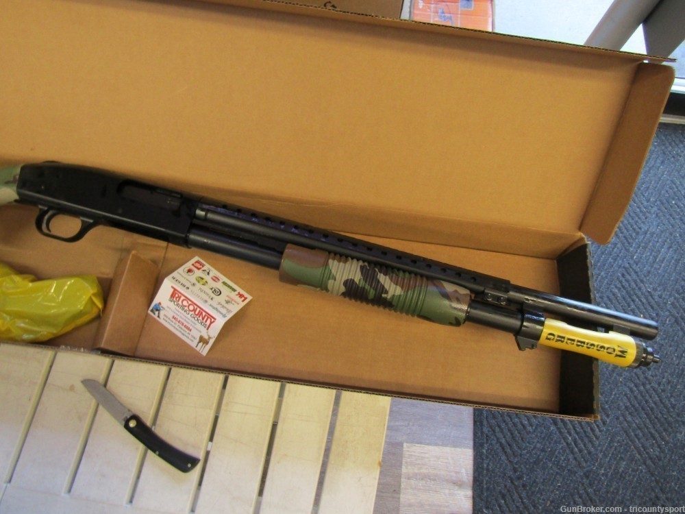 Mossberg 50710 590 Pump Action Shotgun, 12 Ga, 20" Bbl, US Woodland Camo-img-5