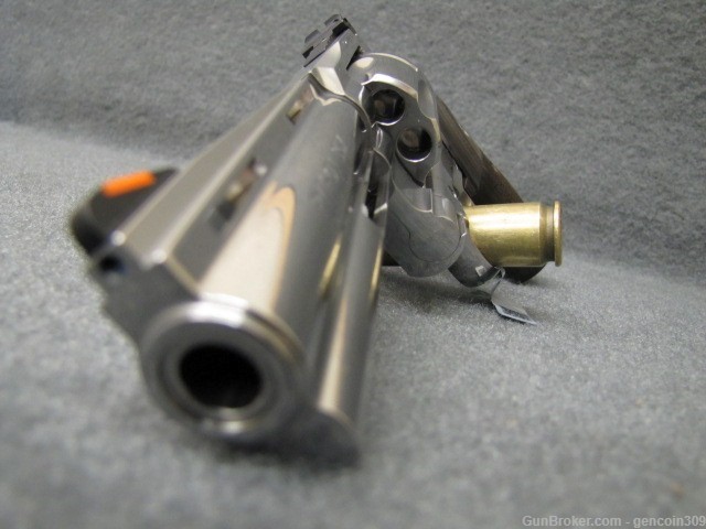 Colt Python, .357 Magnum, 4'' barrel-img-5