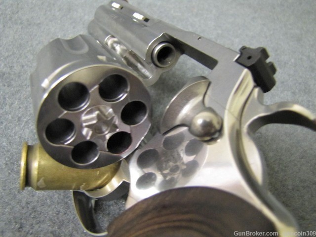 Colt Python, .357 Magnum, 4'' barrel-img-6