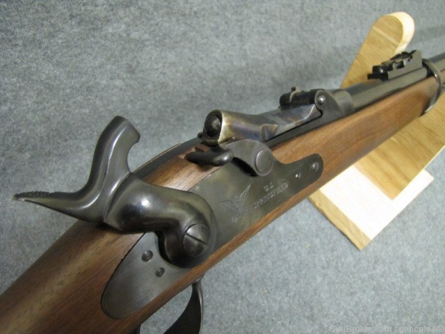 Uberti- Springfield Trapdoor Rifle, .45-70, 22'' barrel-img-11