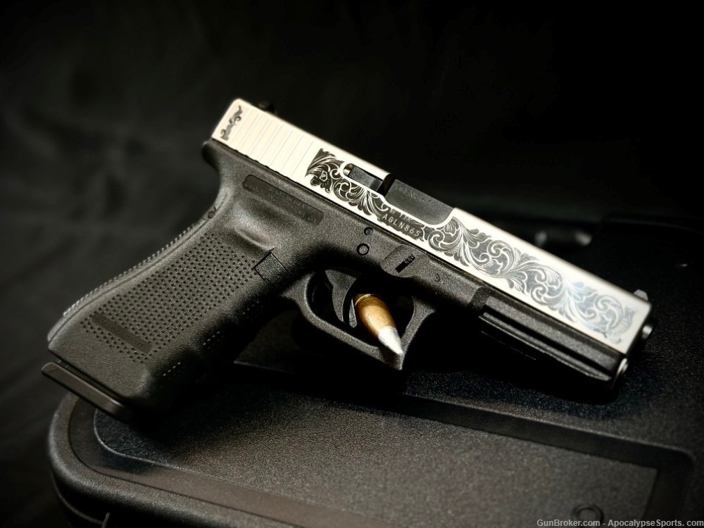 Glock G17 Gen 4 Glock 17 G17 9mm -img-0