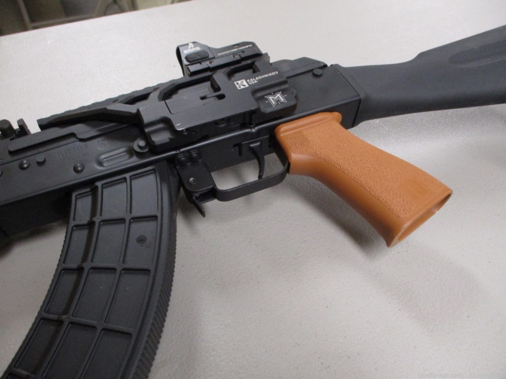 Kalashnikov USA KR-103 7.62x39 like new with case, sling, BARS red dot-img-6