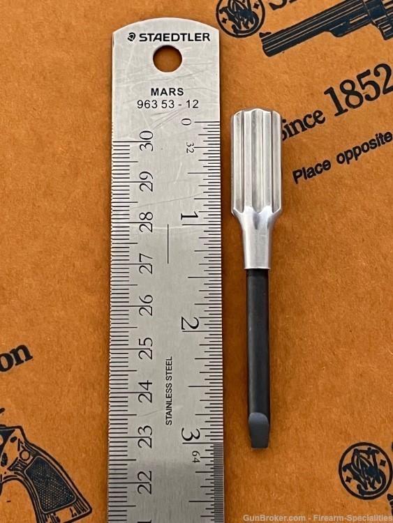 SMITH AND WESSON MODEL 29 Cleaning Kit and Sight Tool  44 Cal 6 Inch Barrel-img-7