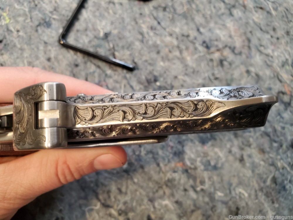 bond arms snake slayer 38 special 257 remington magnum hand engraved-img-9