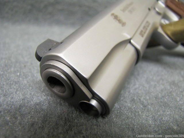 Smith & Wesson 1911 Pro Series, 9MM, 5'' barrel-img-3