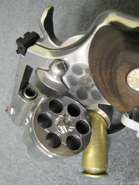 Colt Python, .357 Magnum, 3'' barrel-img-4